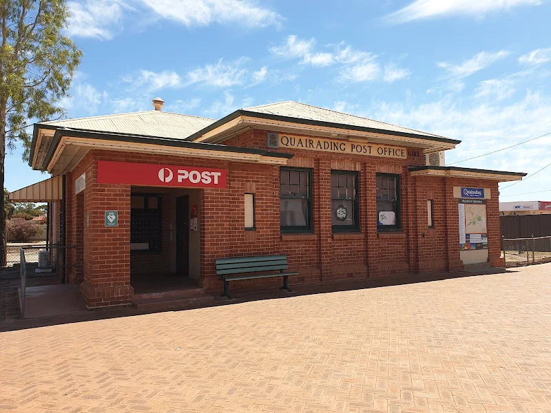 Golden Grain Café & Bakery