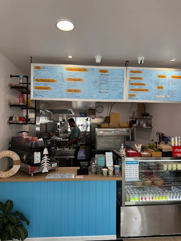 Dicky Beach Seafood and Burger co