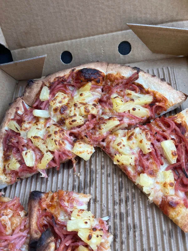 Elmore Pizza cafe
