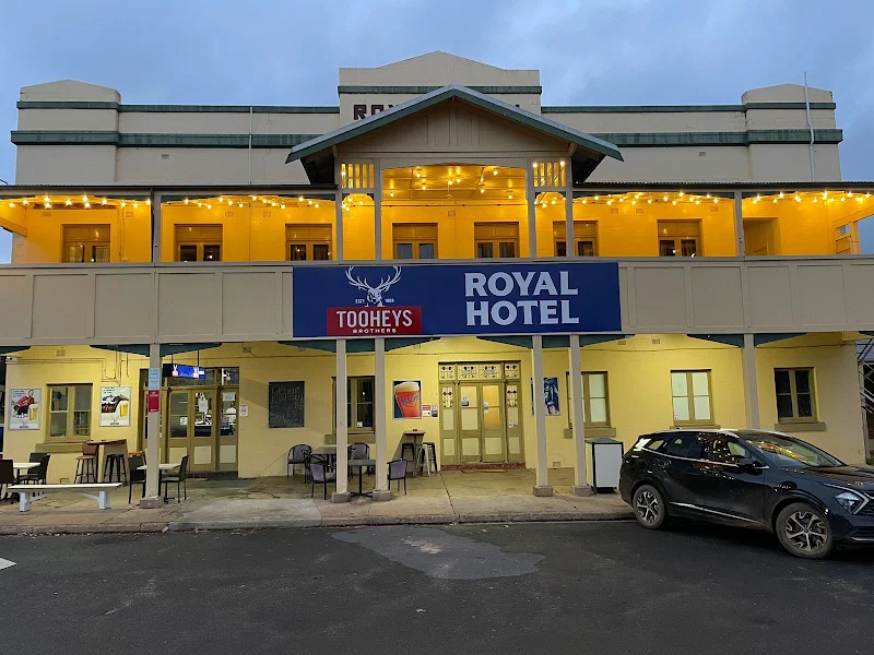 Royal Hotel Yeoval
