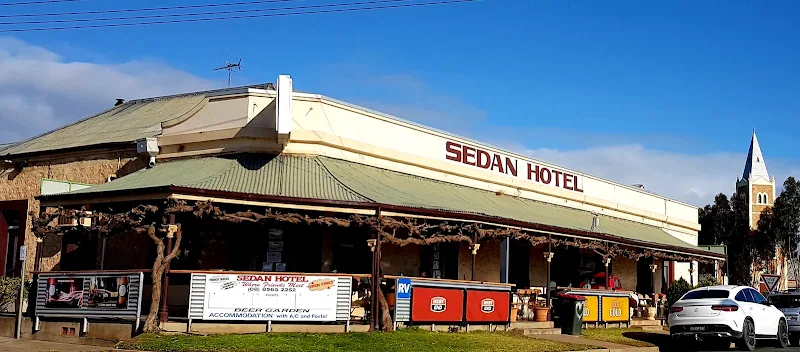 Sedan Hotel