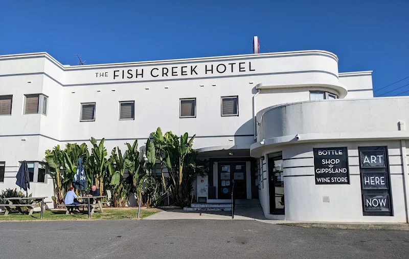 Fish Creek Hotel