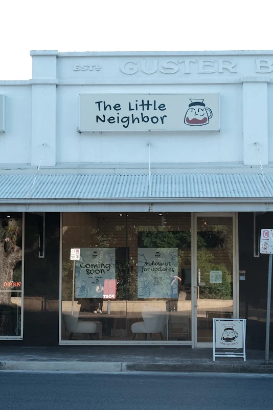 The Little Neighbor