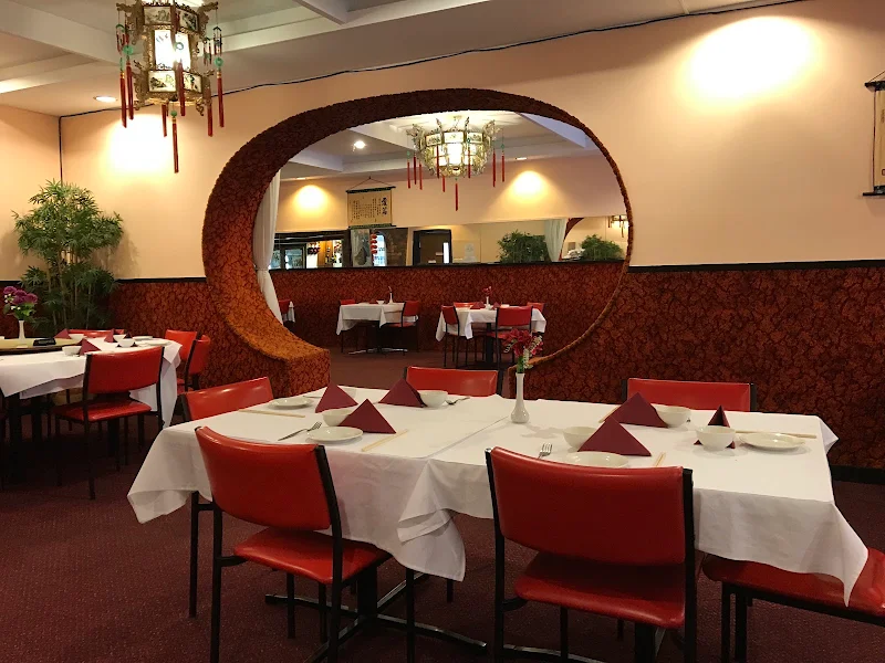 Golden Dragon Chinese Restaurant