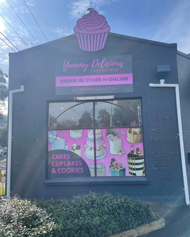 Yummy Delicious Cakes