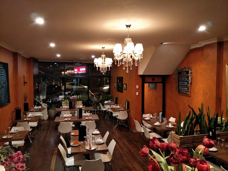 Thai SkyBar Restaurant