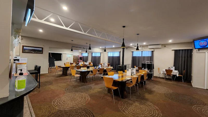 Commercial Bistro