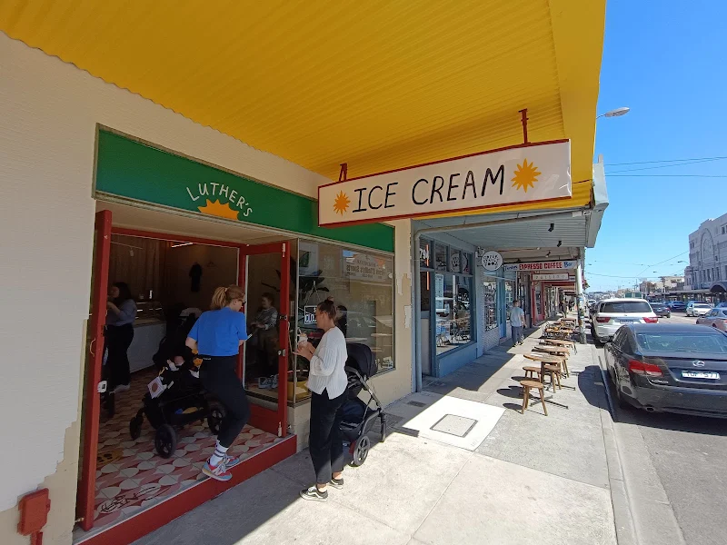 Luther's Scoops