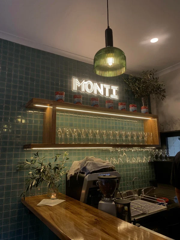 Bar Monti