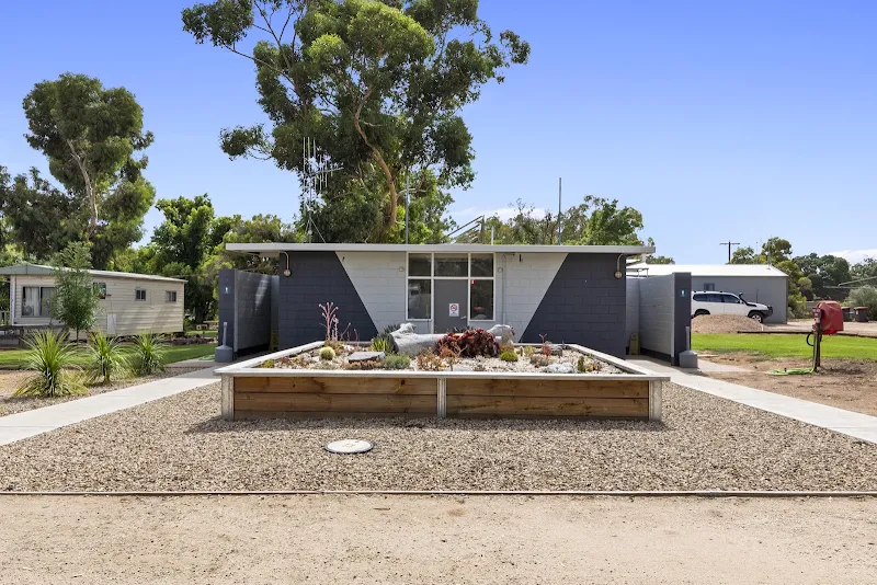 Wood Wood Caravan Park And General Store