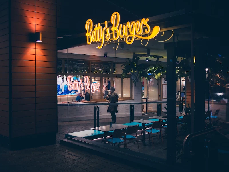 Betty's Burgers