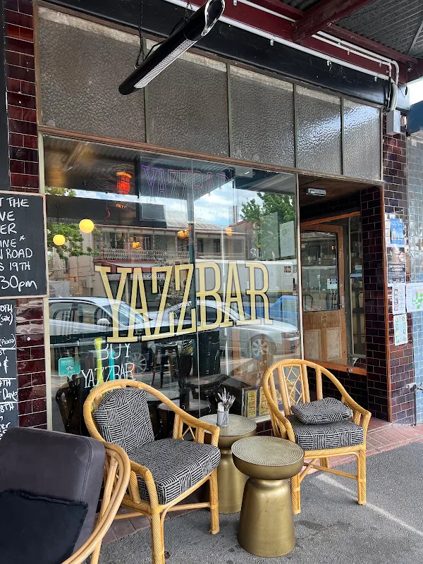 Yazzbar