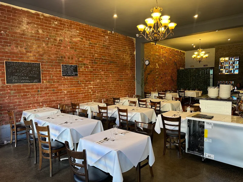 Nakorn Thai Restaurant & Bar