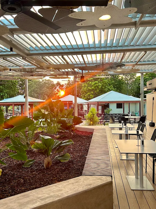 Lily Lagoon Cafe and Restaurant