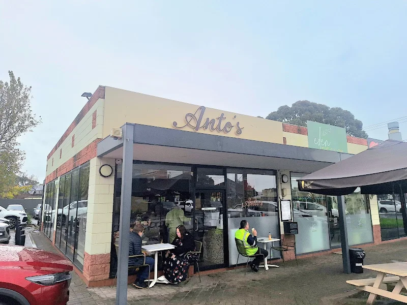 Anto's Deli