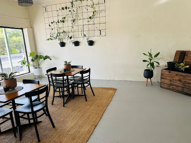 Frankie & Tobe Coffee Bar