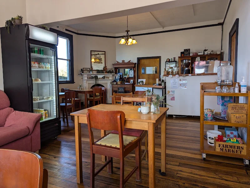 Corner Cafe at the Interstate Hotel