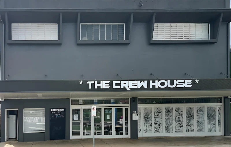 Crew House Cafe