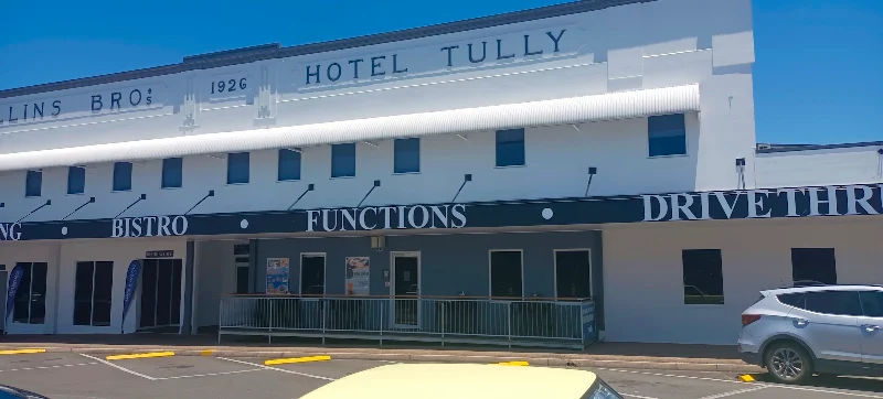 Hotel Tully