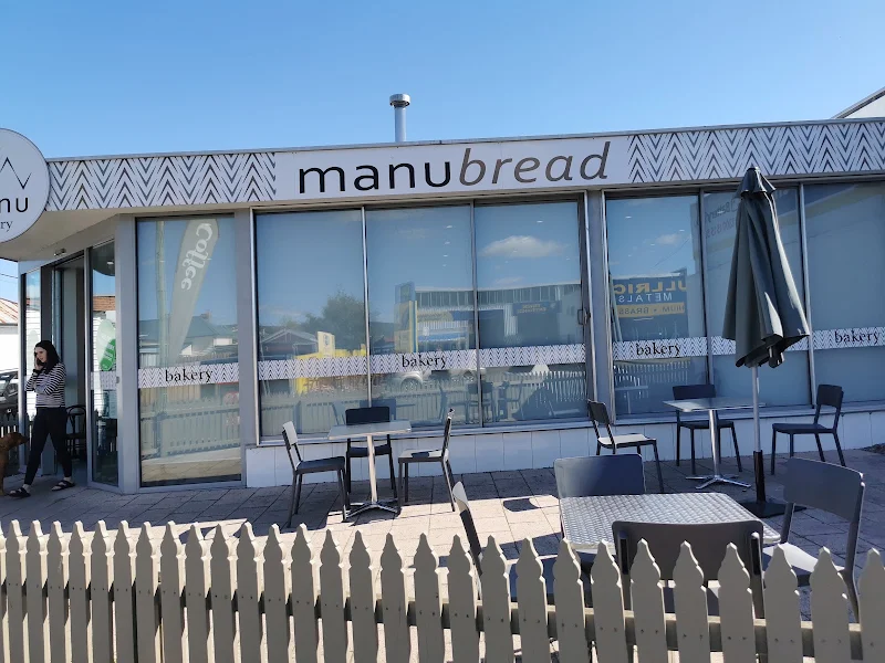 Manubread