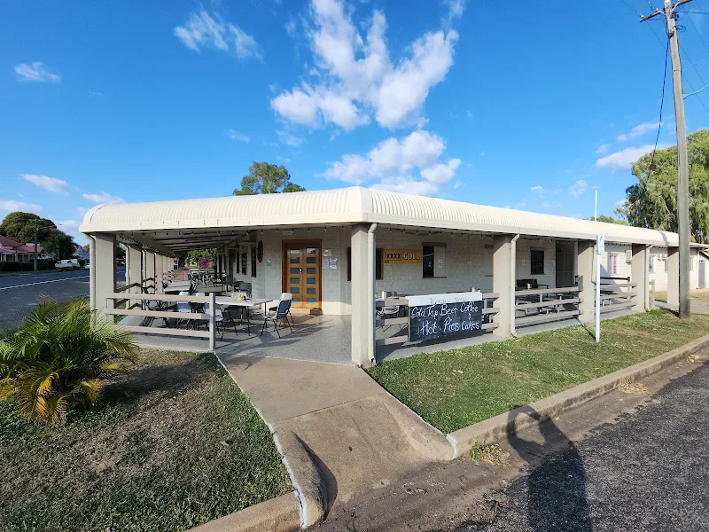 Wenaru Hotel and Bar