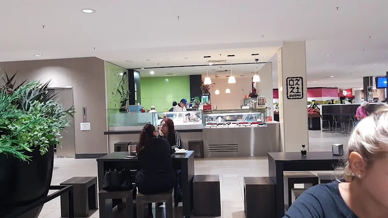 Ozzi Sushi