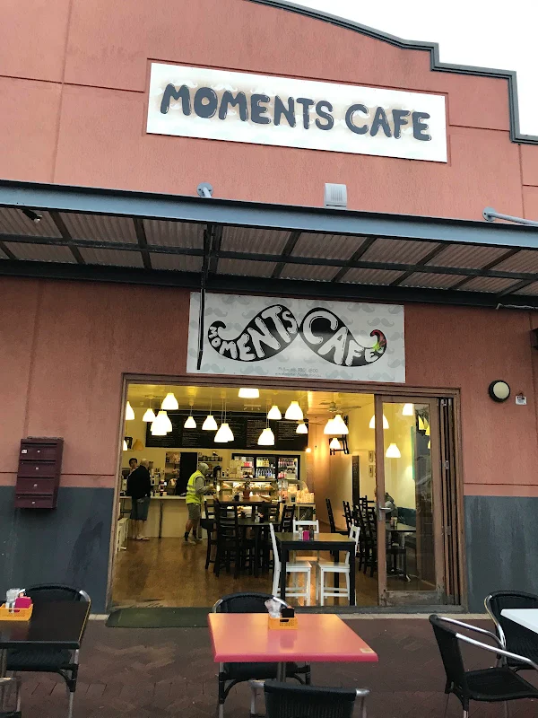 Moments Cafe