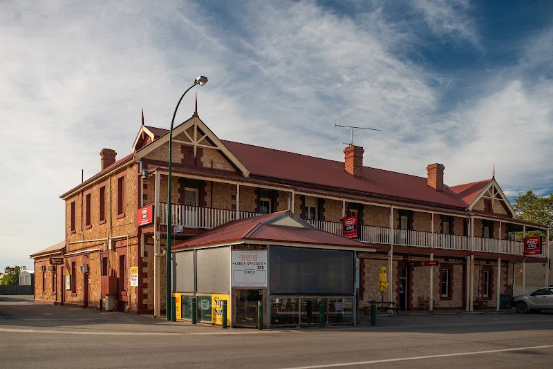 Tumby Bay Hotel - The Red Roof