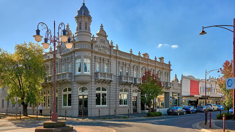 Bull & Mouth Hotel - Maryborough Victoria