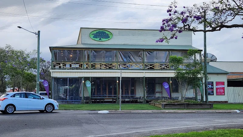 Village Green Hotel