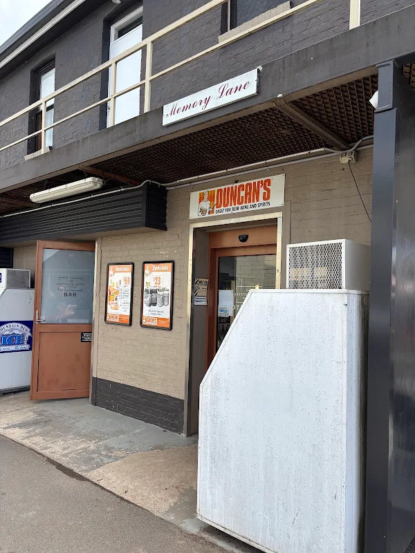 Bottleshop & Bar