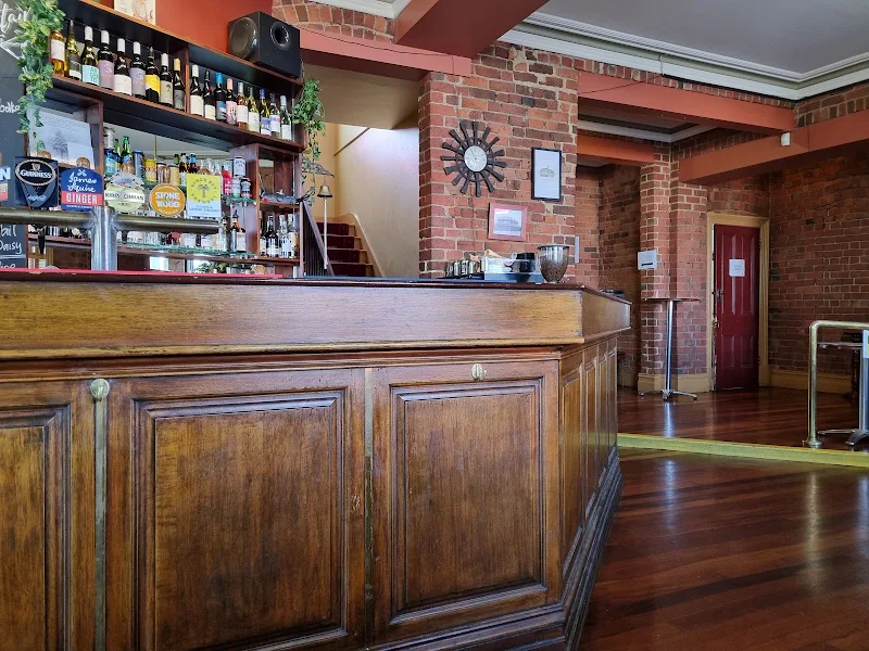 The Albion Hotel Kyneton