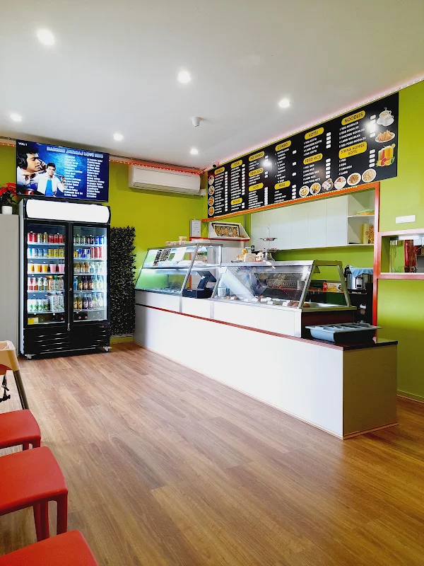 Yaarl restaurant