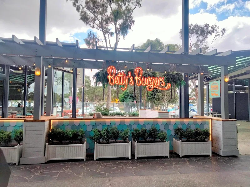 Betty's Burgers