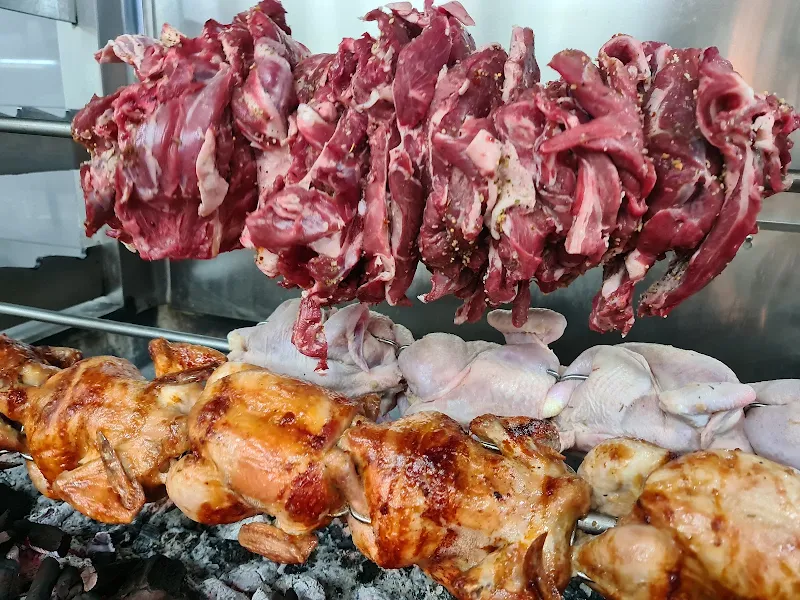 Monbulk Charcoal Chicken