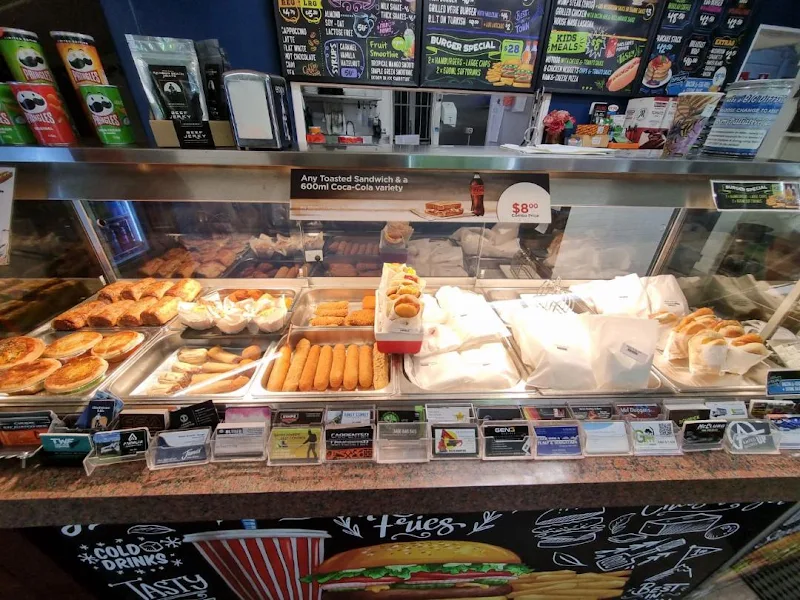 What's Cookin Cafe & Takeaway