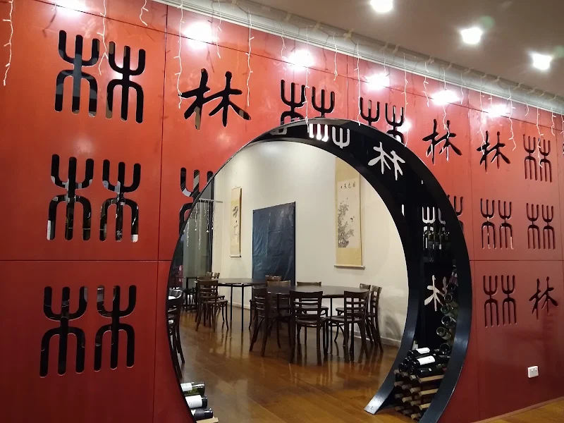 Lam's Marble Dragon Restaurant