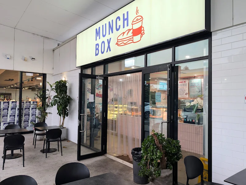 Munch Box Lunch Bar