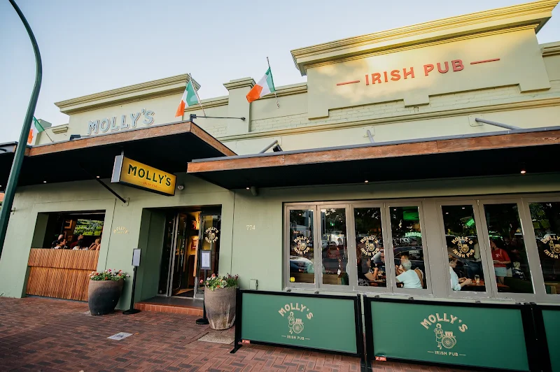 Molly's Irish Pub Vic Park
