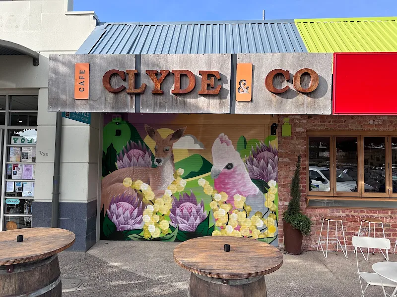 Cafe Clyde & Co