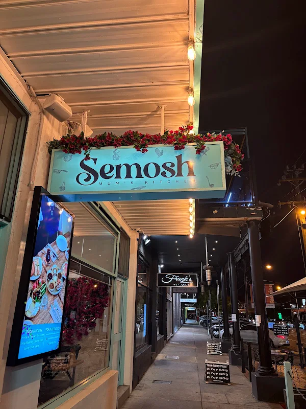 Semosh Mum's Kitchen - Essendon