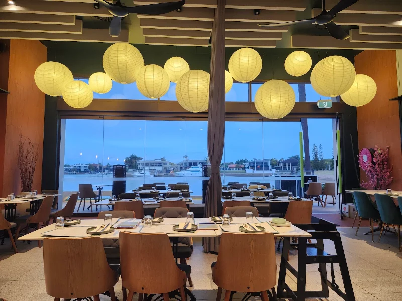 Quê Dining