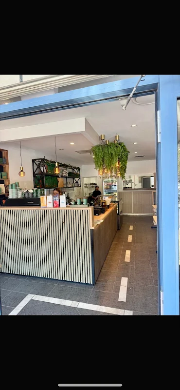 Feel Like Home Cafe Green Point