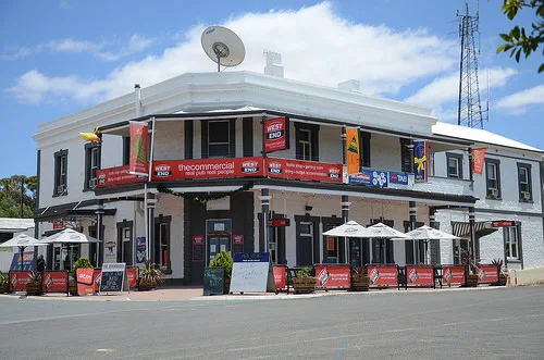 Commercial Hotel Morgan
