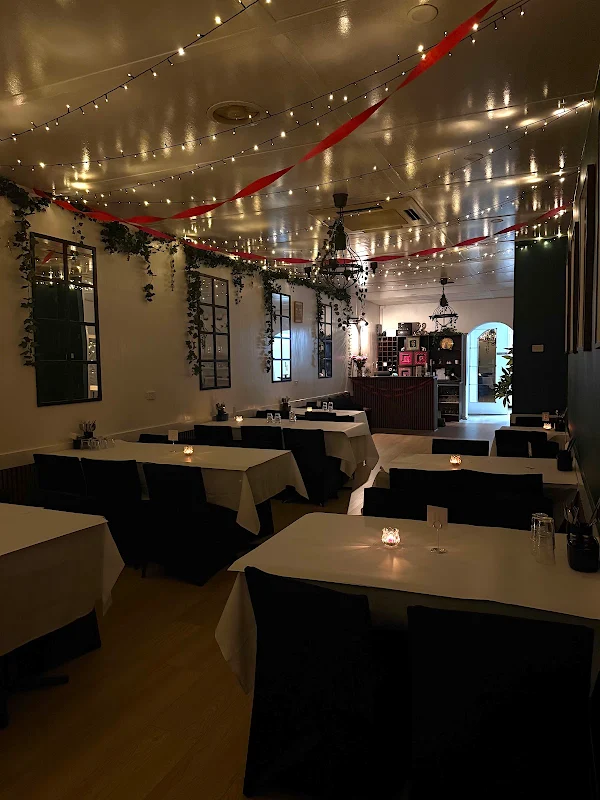 āhāra dining