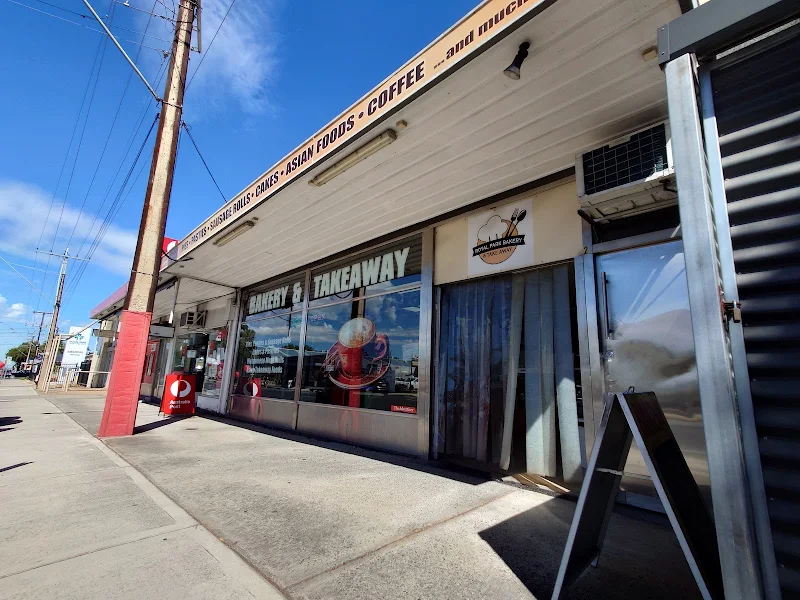 Royal Park Bakery & Takeaway