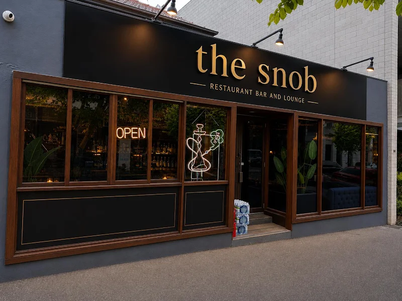 The Snob Restaurant, Bar & Lounge