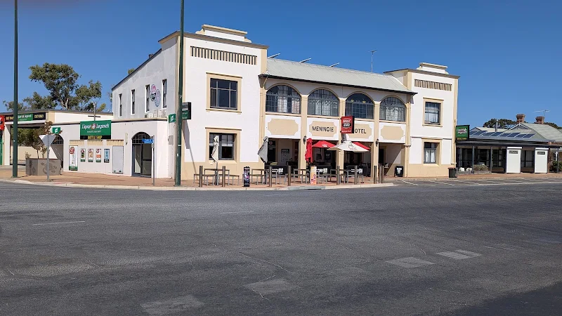 Meningie Hotel