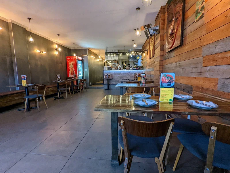 Tin Thai Restaurant