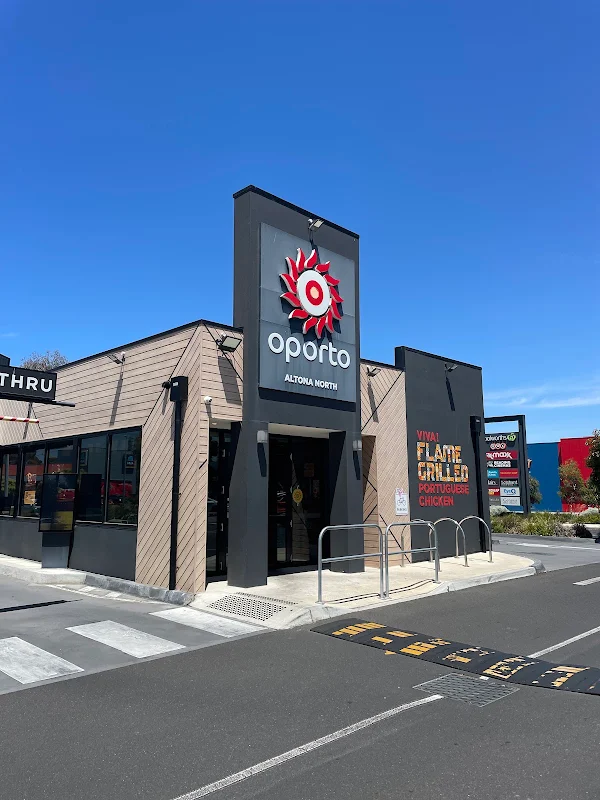 Oporto Altona North Drive Thru